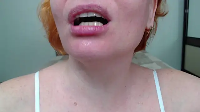  Sweet Dream  online show from February 28, 2025, 6:09 pm