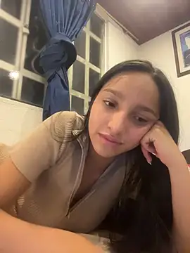 Snapshot of Eve_Ritz chatting on February 19, 2026, 4:30 am Eve Ritz online show from February 19, 2026, 4:30 am