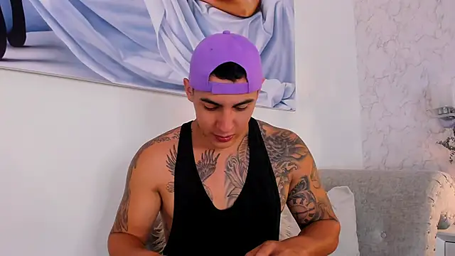 Snapshot of MassimoCo_ chatting on January 8, 2026, 10:06 am MassimoCo online show from January 8, 2026, 10:06 am