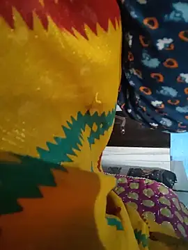 Snapshot of Queen_chayna chatting on June 21, 2026, 2:14 am Queen chayna online show from June 21, 2026, 2:14 am