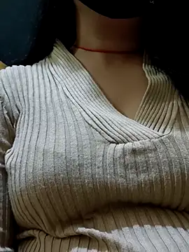 couple fun  online show from March 1, 2026, 9:39 pm