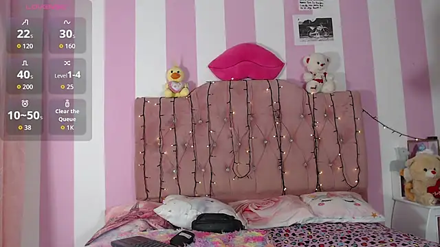 Snapshot of Celestesexx_ chatting on January 8, 2026, 10:50 am Celestesexx online show from January 8, 2026, 10:50 am