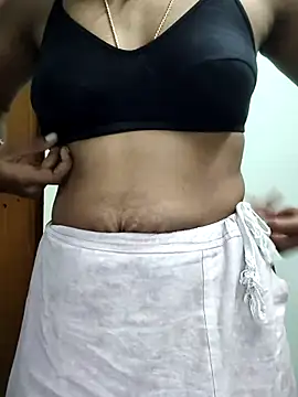 Tamil Hot Trisha online show from January 11, 2026, 9:58 am