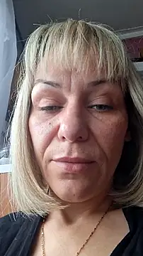 MissKryss online show from March 8, 2026, 2:48 am