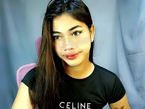 Margalona  online show from May 16, 2026, 4:06 pm