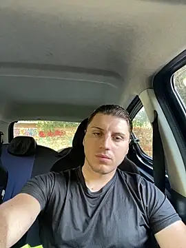 allee2206 online show from April 10, 2026, 7:02 am