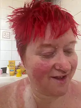 BustyRedxx online show from March 31, 2026, 8:37 am