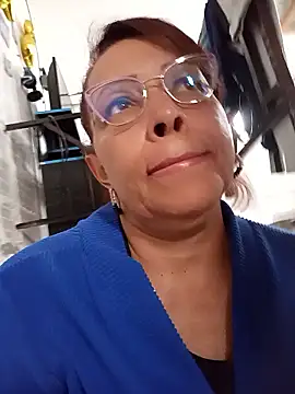 Jenna 01 online show from January 13, 2026, 1:38 pm