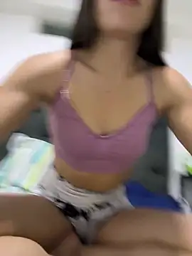 TaylorrHill online show from February 8, 2026, 7:17 pm