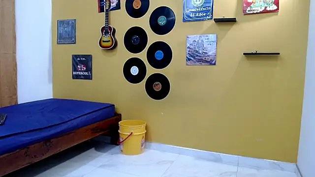 marcelasweet457 online show from March 12, 2026, 1:39 pm