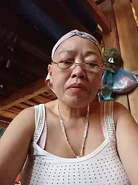 Snapshot of Agnes-baby chatting on July 7, 2026, 3:09 am Agnes-baby online show from July 7, 2026, 3:09 am