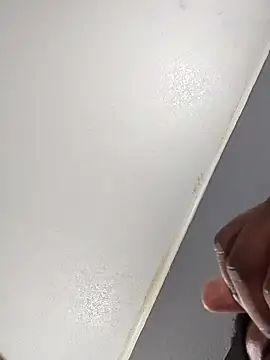 Snapshot of daddyreese313 chatting on February 13, 2026, 11:01 pm daddyreese313 online show from February 13, 2026, 11:01 pm