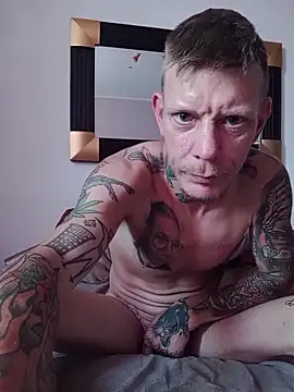 Der Schoene Penis online show from June 7, 2026, 7:23 am