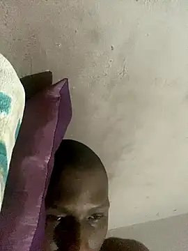 kwandero1234 online show from January 18, 2026, 6:50 am