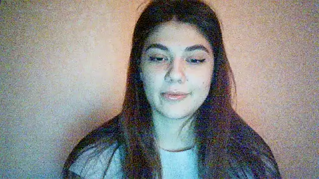 Snapshot of Tenovira chatting on March 5, 2026, 8:38 pm Tenovira online show from March 5, 2026, 8:38 pm