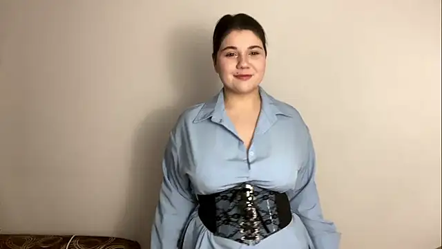 Snapshot of LunaBlakes chatting on February 10, 2026, 7:23 am LunaBlakes online show from February 10, 2026, 7:23 am