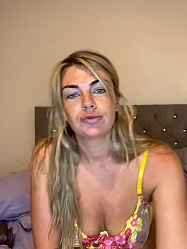 Snapshot of Scarlett_the_girlnextdoor chatting on June 30, 2026, 11:39 pm Scarlett the girlnextdoor online show from June 30, 2026, 11:39 pm