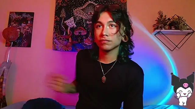 Snapshot of lovely_mathew chatting on January 8, 2026, 9:28 pm lovely mathew online show from January 8, 2026, 9:28 pm