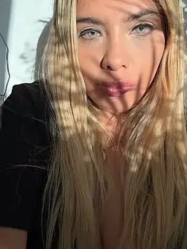 hexaxex online show from March 19, 2026, 9:30 pm