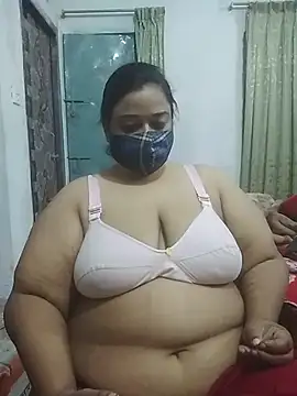 momo loves online show from February 23, 2026, 5:32 pm