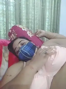 momo loves online show from April 1, 2026, 6:03 am