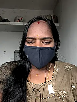 Snapshot of Tamil_Hot_Divya chatting on January 8, 2026, 4:04 am Tamil Hot Divya online show from January 8, 2026, 4:04 am