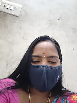 Tamil Hot Divya online show from February 1, 2026, 2:04 pm