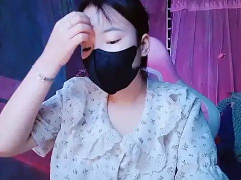 -Tamy- online show from March 29, 2026, 1:33 pm