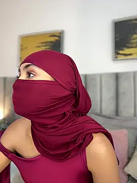 Snapshot of _Tariq chatting on February 24, 2026, 12:25 pm Tariq online show from February 24, 2026, 12:25 pm