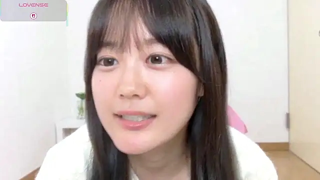 Snapshot of hani-chan chatting on February 20, 2026, 12:27 pm hani-chan online show from February 20, 2026, 12:27 pm