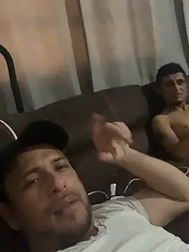 Eduardo280519 online show from July 1, 2026, 11:48 pm