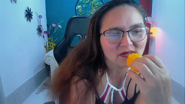 elena milf1 online show from January 14, 2026, 5:51 pm