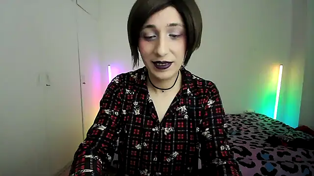 Snapshot of HoneyValentine chatting on February 7, 2026, 8:45 pm HoneyValentine online show from February 7, 2026, 8:45 pm