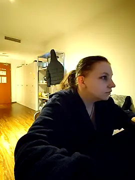 LissieDemons online show from February 2, 2026, 11:47 pm