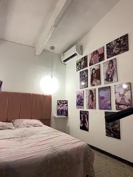 Iamcami  online show from February 3, 2026, 7:08 pm