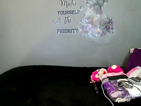 Sexy Doll xXx online show from March 27, 2026, 12:27 pm