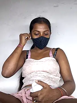 Royal-girl78 online show from February 26, 2026, 5:23 pm