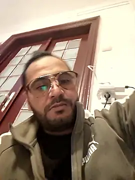 julian-112 online show from January 10, 2026, 5:37 pm