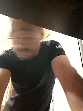 julian-112 online show from January 11, 2026, 3:28 pm