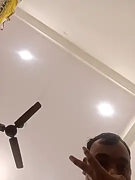 Snapshot of piryasharma005 chatting on January 8, 2026, 1:46 pm piryasharma005 online show from January 8, 2026, 1:46 pm