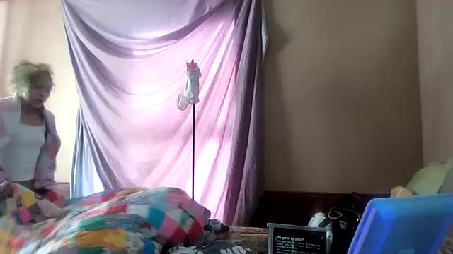 Tamiii420 online show from January 9, 2026, 3:26 pm