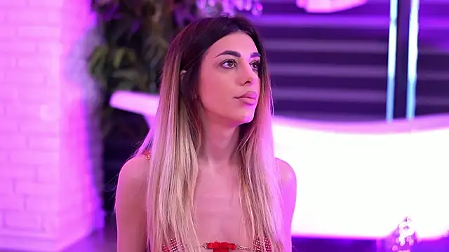 Snapshot of ItsIvyLicious chatting on February 12, 2026, 5:46 am ItsIvyLicious online show from February 12, 2026, 5:46 am