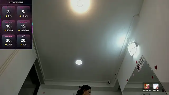 samantha milfs  online show from March 26, 2026, 10:54 am