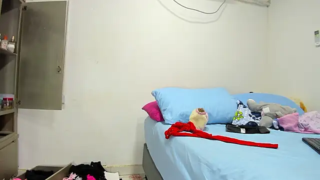 vennuss19 online show from March 22, 2026, 8:34 pm