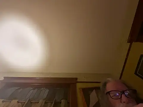 LickYourYoni online show from February 19, 2026, 5:47 am