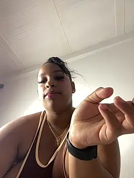 NataliaMillers online show from March 12, 2026, 5:57 am