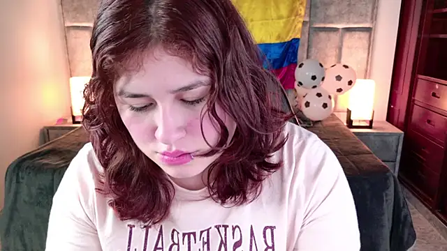 azul veraa online show from June 25, 2026, 12:31 pm