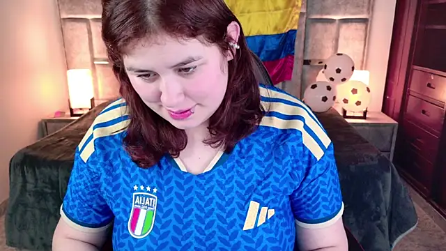 azul veraa online show from June 26, 2026, 3:49 pm