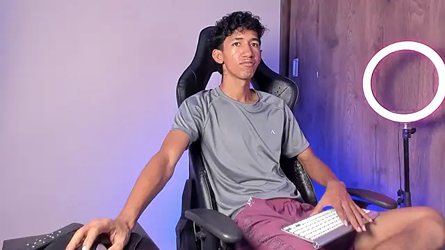 neitan miller  online show from February 3, 2026, 8:25 pm