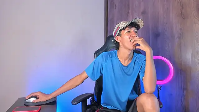 neitan miller  online show from March 14, 2026, 6:52 am